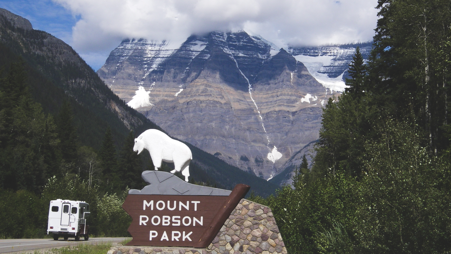  Entrance to BC's Mount Robson Provincial Park