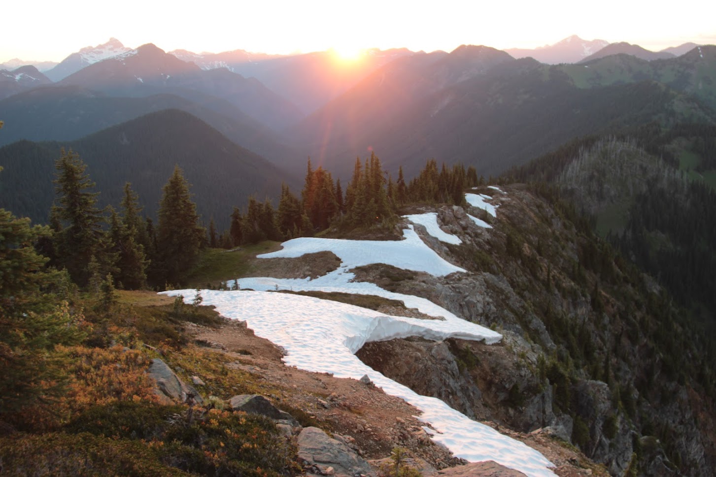 View down the 26 Mile Valley in the Skagit Headwaters Donut Hole from Porcupine Peak. Photo credit: Wilderness Committee