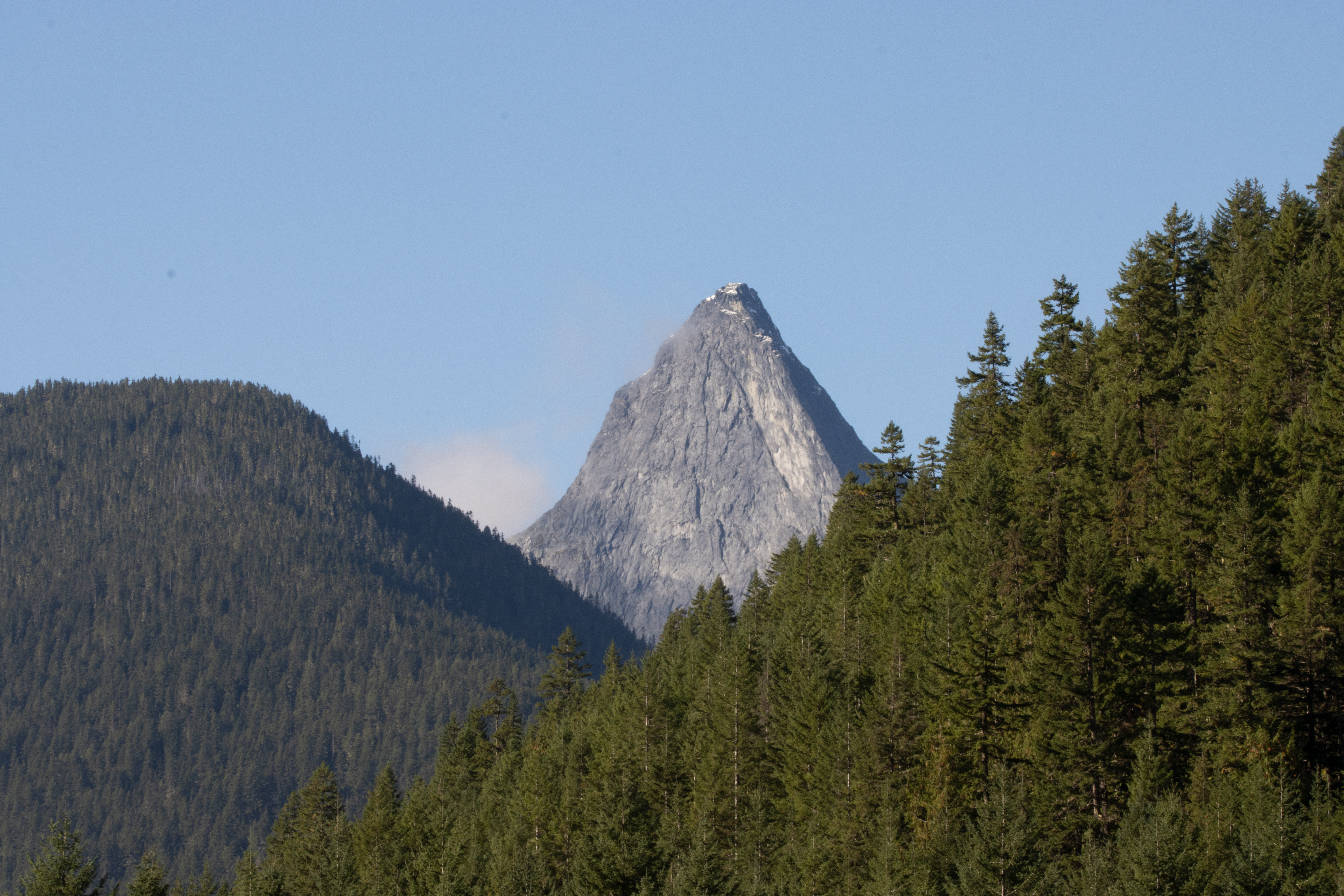 Photo: Mount Urquhart, one of Spô’zêm Nation’s impressive peaks (WC files).