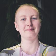Headshot of Chloe Willes-Speakman