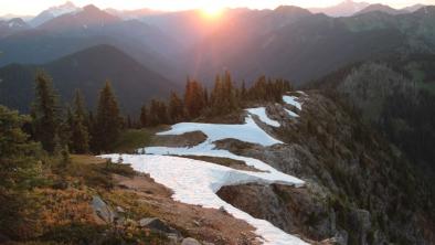 View down the 26 Mile Valley in the Skagit Headwaters Donut Hole from Porcupine Peak. Photo credit: Wilderness Committee