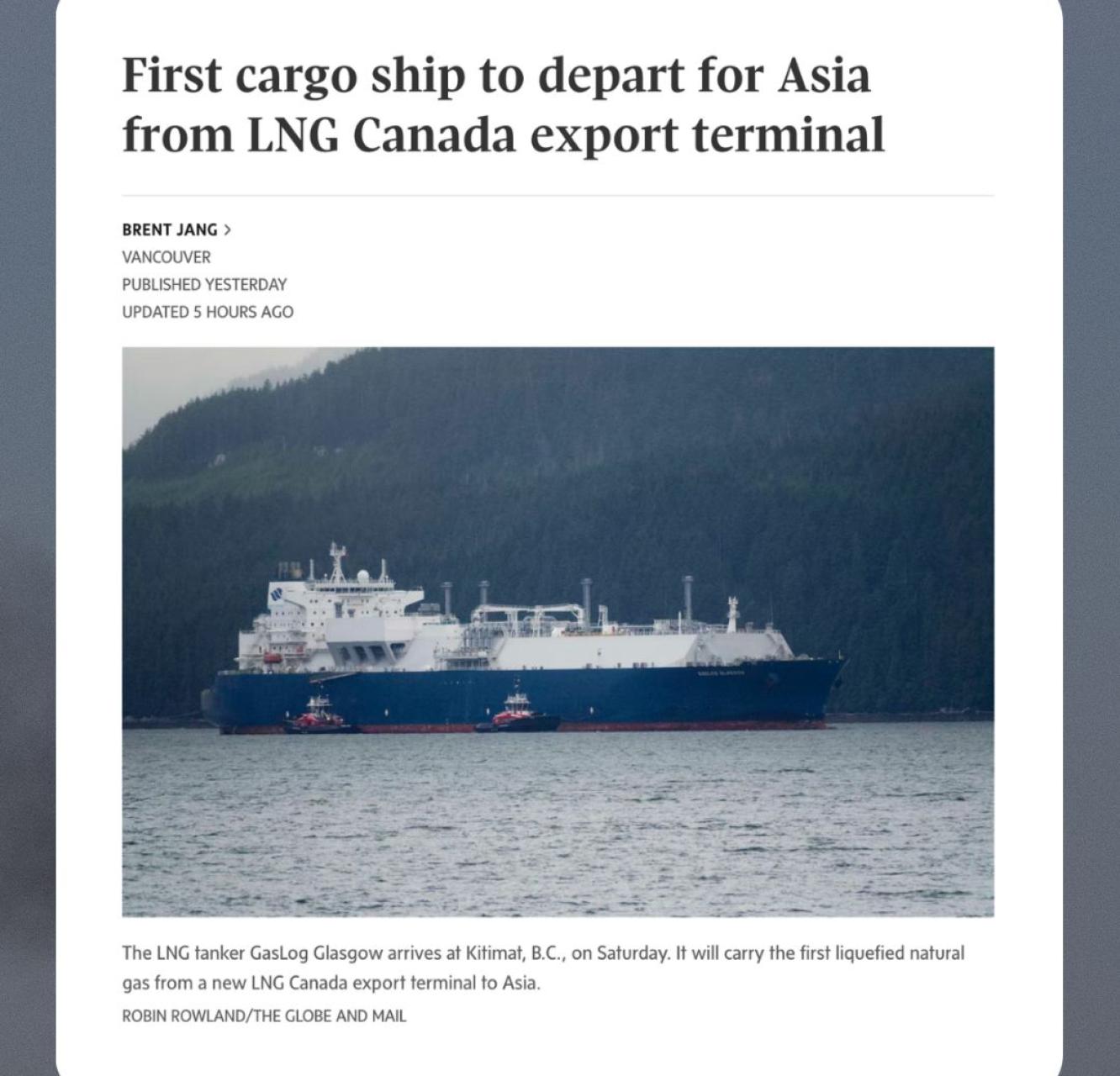 Image of the first LNG tanker leaving coast off B.C.