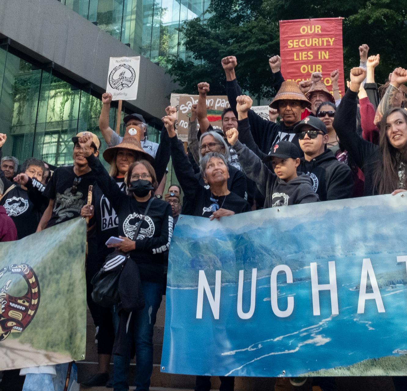 Rally at Nuchatlaht Nation rally at Vancouver courthouse