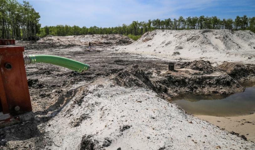 No sand mining our aquifer!
