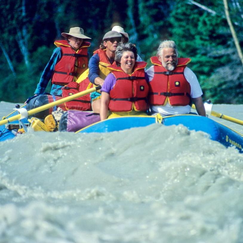 Tatshenshini-Alsek Provincial Park established