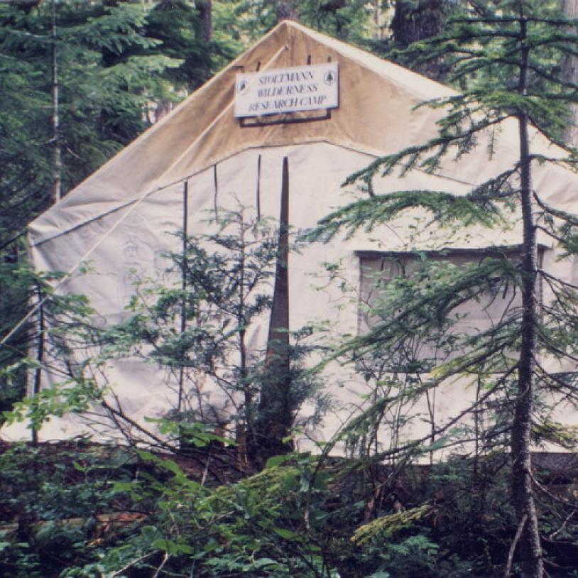 Research tent-cabin helicoptered In